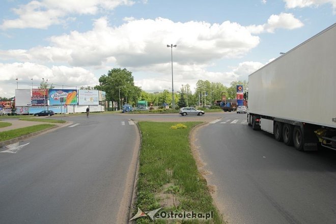 1,2 mln zł dotacji na remont ulicy Warszawskiej [24.05.2013] - zdjęcie #9 - eOstroleka.pl