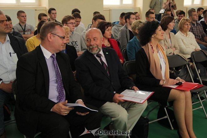 ZSZ nr 1: O stażach i praktykach zawodowych [24.05.2013] - zdjęcie #19 - eOstroleka.pl