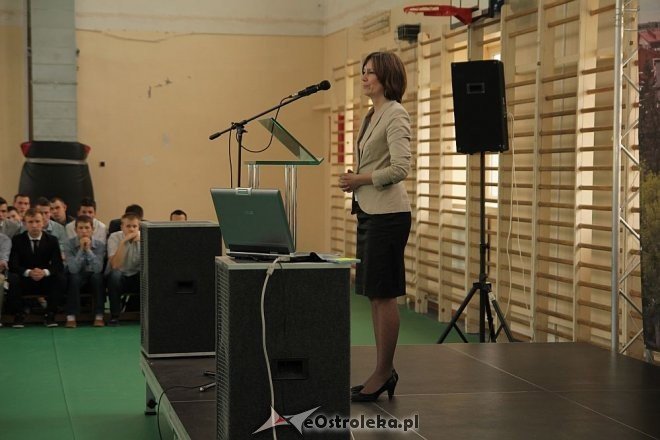 ZSZ nr 1: O stażach i praktykach zawodowych [24.05.2013] - zdjęcie #9 - eOstroleka.pl