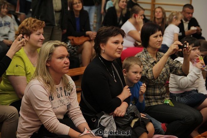 SP nr 5: Festyn rodzinny z okazji Dnia Patrona Szkoły [25.05.2013] - zdjęcie #29 - eOstroleka.pl