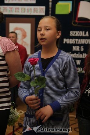 SP nr 5: Festyn rodzinny z okazji Dnia Patrona Szkoły [25.05.2013] - zdjęcie #26 - eOstroleka.pl