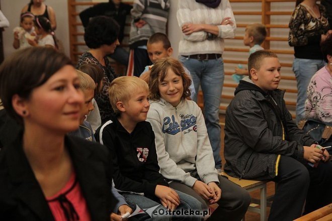 SP nr 5: Festyn rodzinny z okazji Dnia Patrona Szkoły [25.05.2013] - zdjęcie #22 - eOstroleka.pl