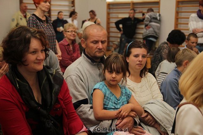 SP nr 5: Festyn rodzinny z okazji Dnia Patrona Szkoły [25.05.2013] - zdjęcie #21 - eOstroleka.pl