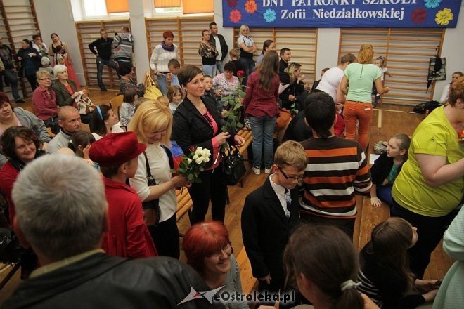 SP nr 5: Festyn rodzinny z okazji Dnia Patrona Szkoły [25.05.2013] - zdjęcie #15 - eOstroleka.pl