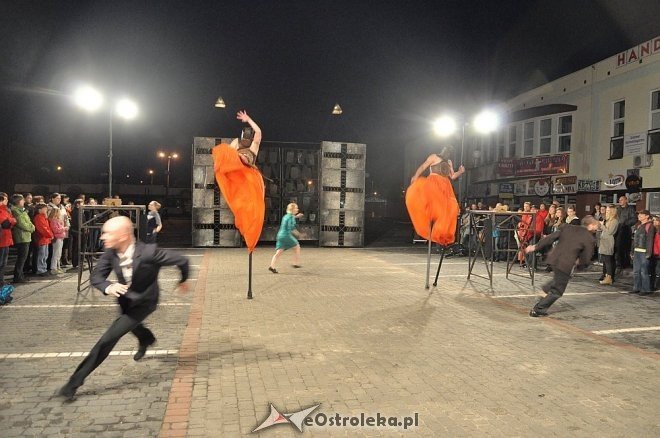 Inqbator Ruchu 2013: Teatr Biuro Podróży - „Carmen Funebre” [25.05.2013] - zdjęcie #14 - eOstroleka.pl