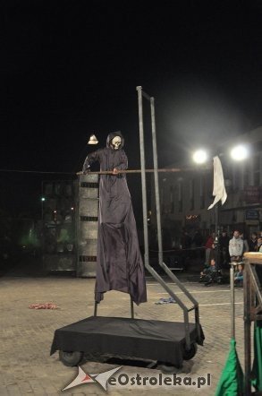 Inqbator Ruchu 2013: Teatr Biuro Podróży - „Carmen Funebre” [25.05.2013] - zdjęcie #25 - eOstroleka.pl