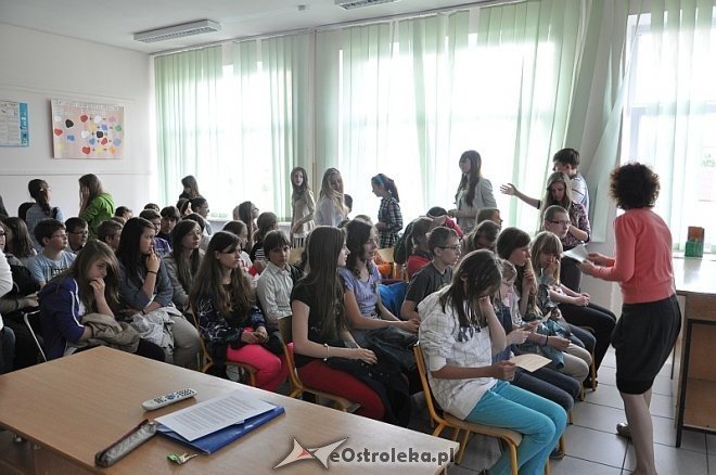 Gimnazjum nr 2: III Forum Naukowych Inspiracji [27.05.2013] - zdjęcie #25 - eOstroleka.pl