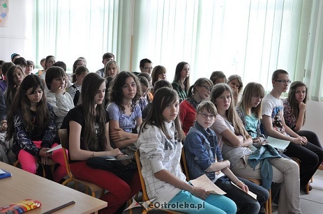 Gimnazjum nr 2: III Forum Naukowych Inspiracji [27.05.2013] - zdjęcie #23 - eOstroleka.pl