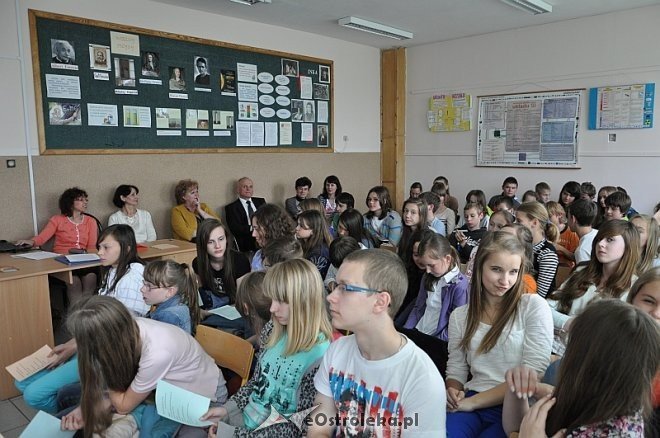 Gimnazjum nr 2: III Forum Naukowych Inspiracji [27.05.2013] - zdjęcie #7 - eOstroleka.pl