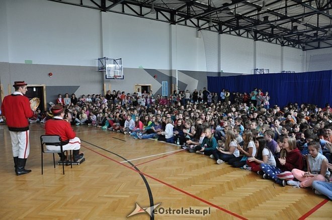 Dni Kultury Kurpiowskiej w SP nr 10 [28.05.2013] - zdjęcie #60 - eOstroleka.pl