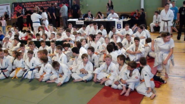 OGÓLNOPOLSKI TURNIEJ KARATE KYOKUSHINKAI IKO (26.05.2013) - zdjęcie #6 - eOstroleka.pl