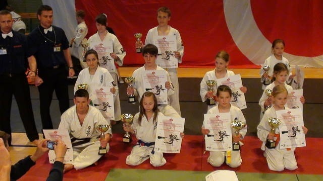 OGÓLNOPOLSKI TURNIEJ KARATE KYOKUSHINKAI IKO (26.05.2013) - zdjęcie #2 - eOstroleka.pl