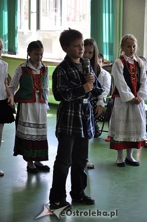 Drugi Dzień Kultury Kurpiowskiej w SP nr 10 [29.05.2013] - zdjęcie #22 - eOstroleka.pl