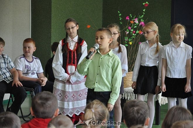 Drugi Dzień Kultury Kurpiowskiej w SP nr 10 [29.05.2013] - zdjęcie #34 - eOstroleka.pl