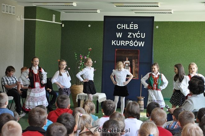 Drugi Dzień Kultury Kurpiowskiej w SP nr 10 [29.05.2013] - zdjęcie #58 - eOstroleka.pl