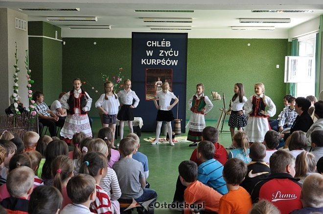 Drugi Dzień Kultury Kurpiowskiej w SP nr 10 [29.05.2013] - zdjęcie #56 - eOstroleka.pl