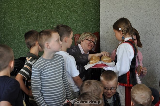 Drugi Dzień Kultury Kurpiowskiej w SP nr 10 [29.05.2013] - zdjęcie #9 - eOstroleka.pl