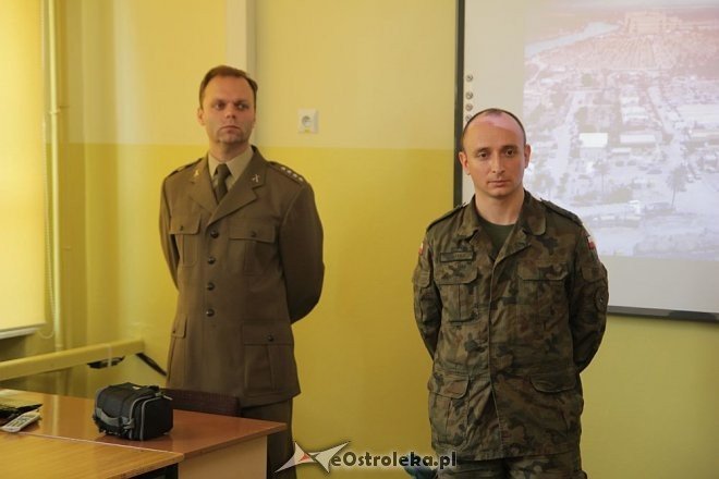 Spotkanie z weteranami w ZSZ nr 2 [29,05,2013] - zdjęcie #21 - eOstroleka.pl