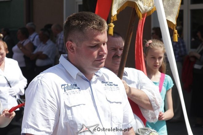 Boże Ciało - procesja w sanktuarium pw. św. Antoniego Padewskiego [30.05.2013] - zdjęcie #15 - eOstroleka.pl