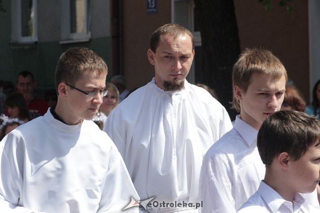 Boże Ciało - procesja w sanktuarium pw. św. Antoniego Padewskiego [30.05.2013] - zdjęcie #33 - eOstroleka.pl