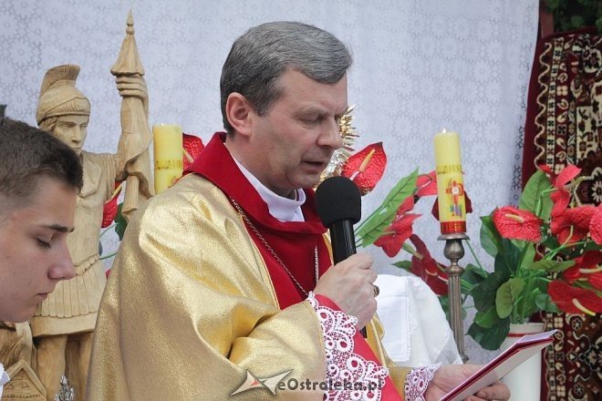 Boże Ciało - procesja w sanktuarium pw. św. Antoniego Padewskiego [30.05.2013] - zdjęcie #73 - eOstroleka.pl