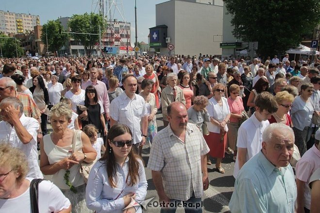 Boże Ciało - procesja w sanktuarium pw. św. Antoniego Padewskiego [30.05.2013] - zdjęcie #89 - eOstroleka.pl