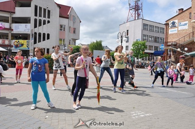 Mini maraton zumby [01.06.2013] - zdjęcie #10 - eOstroleka.pl