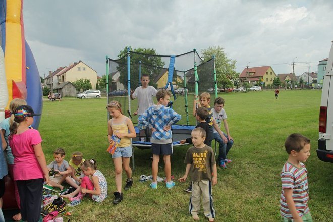 Festyn Rodzinny osiedla Leśne [01.06.2013] - zdjęcie #109 - eOstroleka.pl