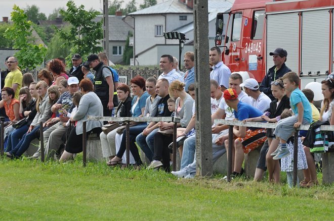 Gwiazdy Telewizji vs KS ORZ Goworowo [02.06.2013] - zdjęcie #83 - eOstroleka.pl