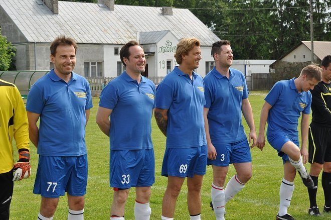 Gwiazdy Telewizji vs KS ORZ Goworowo [02.06.2013] - zdjęcie #62 - eOstroleka.pl