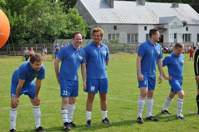 Gwiazdy Telewizji vs KS ORZ Goworowo [02.06.2013] - zdjęcie #49 - eOstroleka.pl