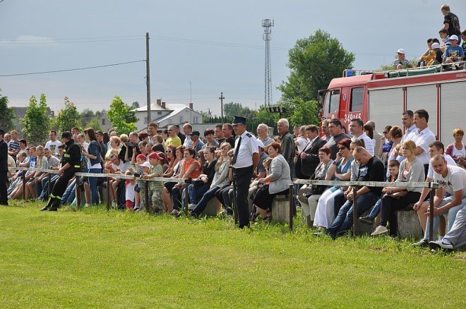 Gwiazdy Telewizji vs KS ORZ Goworowo [02.06.2013] - zdjęcie #43 - eOstroleka.pl