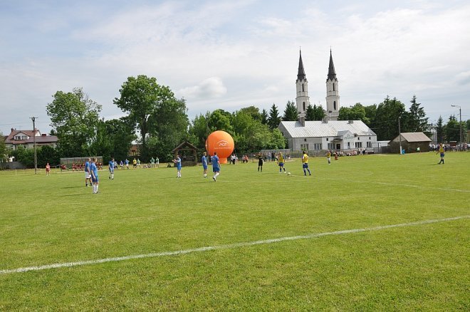 Gwiazdy Telewizji vs KS ORZ Goworowo [02.06.2013] - zdjęcie #42 - eOstroleka.pl