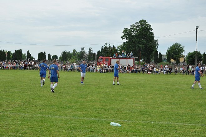 Gwiazdy Telewizji vs KS ORZ Goworowo [02.06.2013] - zdjęcie #20 - eOstroleka.pl