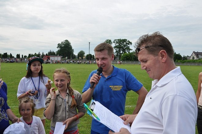 Gwiazdy Telewizji vs KS ORZ Goworowo [02.06.2013] - zdjęcie #7 - eOstroleka.pl