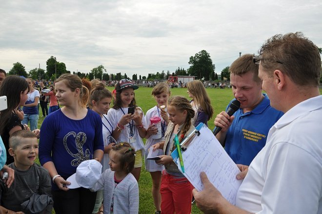 Gwiazdy Telewizji vs KS ORZ Goworowo [02.06.2013] - zdjęcie #5 - eOstroleka.pl