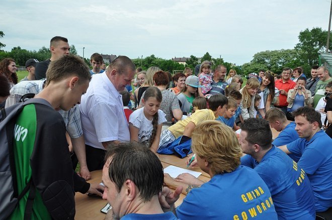 Gwiazdy Telewizji vs KS ORZ Goworowo [02.06.2013] - zdjęcie #2 - eOstroleka.pl