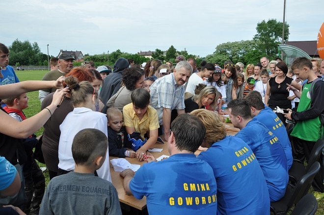 Gwiazdy Telewizji vs KS ORZ Goworowo [02.06.2013] - zdjęcie #1 - eOstroleka.pl
