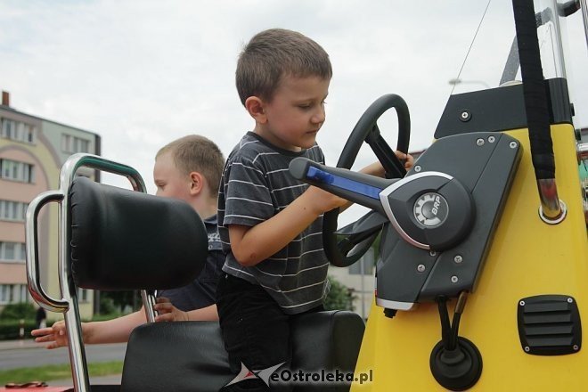 Festyn osiedla Dzieci Polskich [02.06.2013] - zdjęcie #36 - eOstroleka.pl