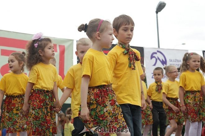 Festyn osiedla Dzieci Polskich [02.06.2013] - zdjęcie #2 - eOstroleka.pl