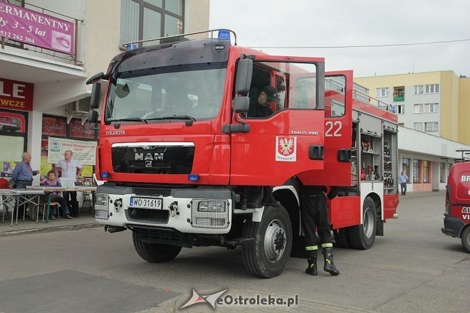 Festyn osiedla Dzieci Polskich [02.06.2013] - zdjęcie #1 - eOstroleka.pl