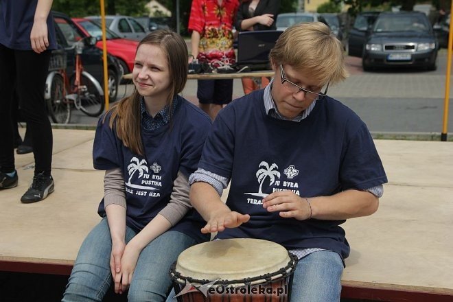 Festyn parafialny „Dobrej zabawy dla całej rodziny” [02.06.2013] - zdjęcie #55 - eOstroleka.pl