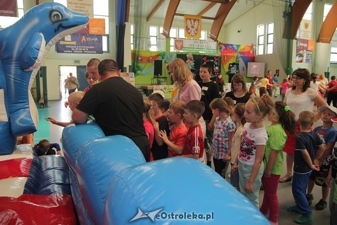 Dzień Dziecka ze SOSW w Ostrołęce [03.06.2013] - zdjęcie #8 - eOstroleka.pl
