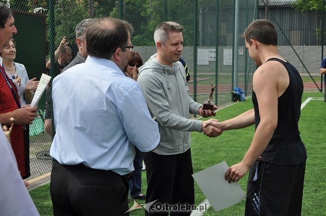 I Turniej Gier Zespołowych w ZSZ nr 2 [04.06.2013] - zdjęcie #26 - eOstroleka.pl