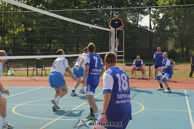 I Turniej Gier Zespołowych w ZSZ nr 2 [04.06.2013] - zdjęcie #51 - eOstroleka.pl