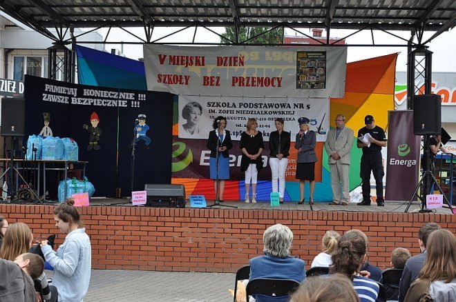 V Dzień Szkoły Bez Przemocy [05.06.2013] - zdjęcie #35 - eOstroleka.pl