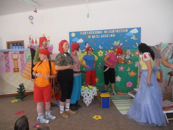 Dzień Dziecka w Przedszkolu Miejskim nr 8 [03.06.2013] - zdjęcie #14 - eOstroleka.pl