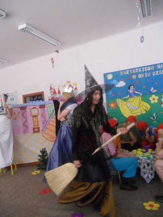 Dzień Dziecka w Przedszkolu Miejskim nr 8 [03.06.2013] - zdjęcie #12 - eOstroleka.pl