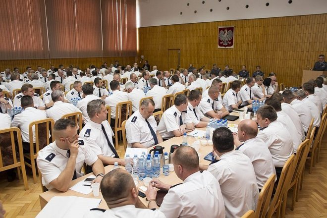 Odprawa z udziałem komendanta głównego w Centrum Szkolenia Policji w Legionowie [06.06.2013] - zdjęcie #8 - eOstroleka.pl