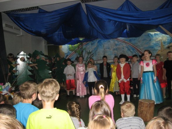 „Kot w Butach” odwiedził SP nr 10 [05.06.2013] - zdjęcie #6 - eOstroleka.pl